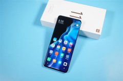 小米11和小米11pro屏幕一样吗 小米11和小米11pro屏幕一样吗